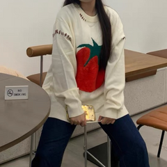 Süßer Tomatenpullover