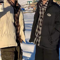 Daunenmantel mit Karomuster