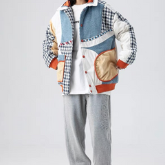 Bunter karierter Patchworkmantel