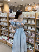 Kurzärmliges Kleid mit Puffärmeln für Damen