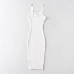 Vestido largo con tirantes finos en color puro