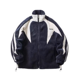 Cooler und gemütlicher Mantel