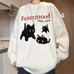 Süßer Strickpullover mit Katze