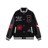 Sei eine Spiderman-Jacke