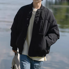 Klassischer bequemer Mantel