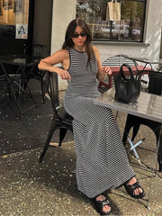 Women Striped Hollow Out Knitted Dress Elegant O Neck Sleeveless Vestidos Female Beach Vacation Robes