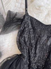Schwarzes Meerjungfrauenkleid mit Patchwork-Pailletten