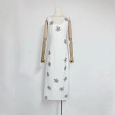 U-neck sleeveless diamond studded three-dimensional flower slim fit black dress with buttocks wrapped