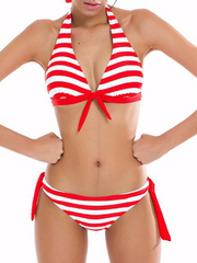 Conjunto de bikini con estampado de rayas