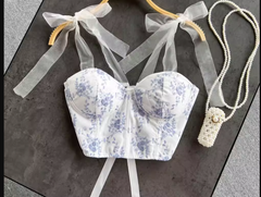 Top floral con tirantes