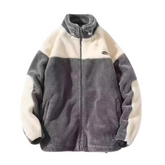 Einfacher warmer Mantel