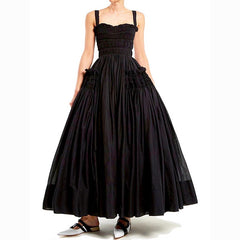 Party dress with pleated suspender and long solid color large hem dress