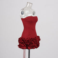 Sexy European and American style dress with strapless shoulder and three-dimensional flower splicing short dress