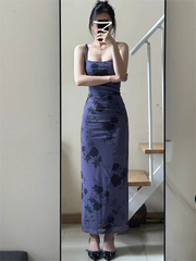 Lila geblümtes Strapskleid Sommer