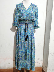 Three-quarter sleeve waisted Bohemian casual holiday beach dress