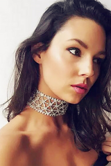 Sparkling Rhinestone Geometric Hollow Out High Neck Choker - Silver