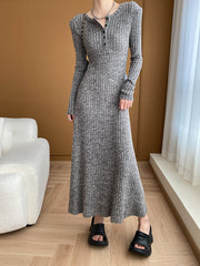 French shoulder pad slimming knitted dress