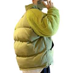 Klassischer Sherpa-Mantel mit grünem Einsatz