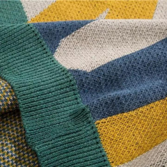 Lässiger Patchwork-Strickpullover