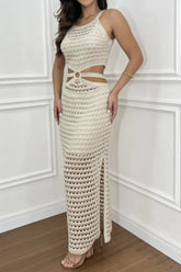 Pulloverkleid mit Rundhalsausschnitt, Schlitz und Cut-Out