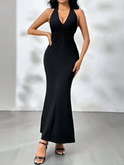 Sexy backless party long dress with elegant party temperament, V-neck hanging neck dress