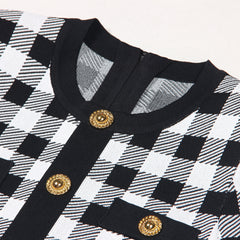 round neck dress with plaid waist cinching and slimming short sleeved knitted dress