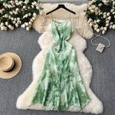 Bedrucktes langes Chiffonkleid im Meerjungfrauen-Stil mit Hosenträgern