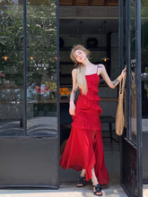 Rotes Strapskleid für Damen im Sommer