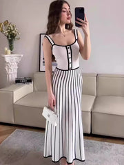 Knitted dress, contrasting color, backless French mid length skirt