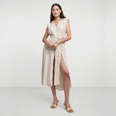 V-neck single breasted belt with pleated sleeveless shirt style dress