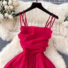Rotes A-Linien-Sommerkleid