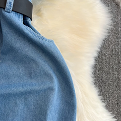 Kurzärmliges, mittellanges A-Linien-Jeanskleid mit Revers