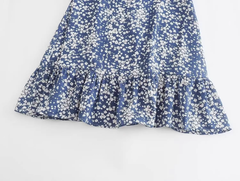 Einschultriges Neckholderkleid mit Blumenmuster im französischen Retrostil