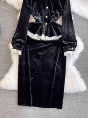 Zweiteiliges Damenkleid aus Samt mit Rundhalsausschnitt