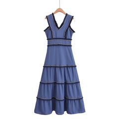 V-neck patchwork tassel pleated dress