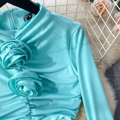 Hochwertiges dreidimensionales langärmliges Kleid mit Blumenmuster und plissiertem engen Rock