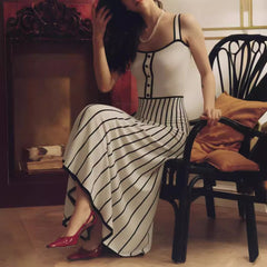 Knitted dress, contrasting color, backless French mid length skirt