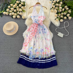 Neckholder-Kleid mit Print in mittlerer Länge, A-Linie