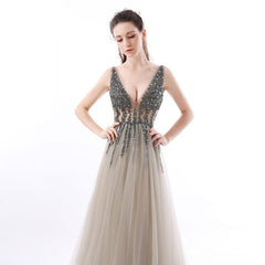 Sexy Side Split Prom Dresses Deep V-Neck Backless Beads Crystal Party Gowns Sleeveless Sweep Train Cheap Tulle Party Dress