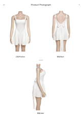 Weißes rückenfreies Kleid