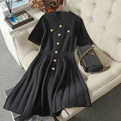 style small fragrant dress with French temperament, niche design, pocket curved bead knitted skirt