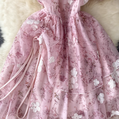 Geblümtes Sommerkleid aus Chiffon