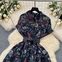 Kurzarm bedrucktes Vintage-Chiffonkleid