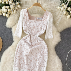 Vestido retro elegante de encaje con escote cuadrado y mangas cinco cuartos