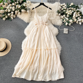 Sommerkleid mit V-Ausschnitt