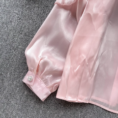 Women's ruffled age-reducing puff sleeves blouses