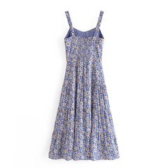 Französisches Retro-Kleid mit blauen Blumen