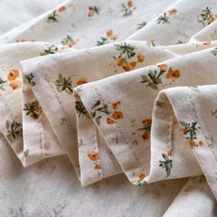 Sommerkleid für Damen mit Blumenmuster und quadratischem Ausschnitt