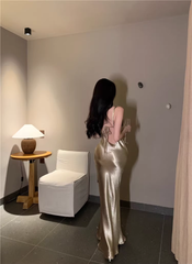 Geburtstagskleid mit Spaghettiträgern