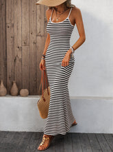 Vestido largo de rayas con tirantes y espalda descubierta